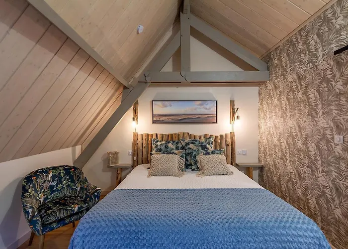 Ours En Bay - Studio Cocon Pour Amoureux Avec Parking Gratuit Tout A Pieds - Pres De La Chapelle Des Marins Et De La Baie